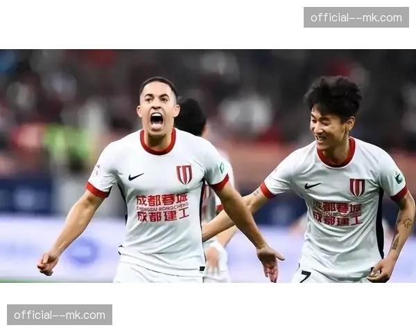 成都蓉城8轮22球领跑进攻榜 场均2.75球追平历史同期纪录